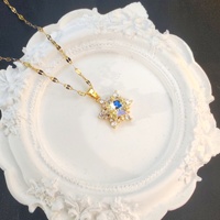 Collier pendentif hexagramme en laiton plaqué or avec zircon pour femme, collier NFC minimaliste polyvalent et brillant, idéal pour un cadeau