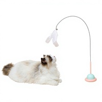 Jouet interactif pour chat avec ventouse puissante, baguette de chat en fil d'acier élastique, jouet à plumes et clochette détachable pour chats et chatons