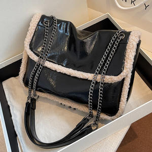 New Fashion Crossbody Hobo <b>Tote</b> <b>Bag</b> Luxury Lamb Wool Patent Leather Casual Academic Chain Texture Design Polyester Lining Cover - Product Image 5