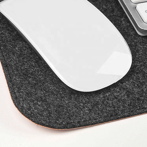 Hàng Mới Về 2022 Tùy Chỉnh Bền Thoải Mái Cảm Thấy Và Nút Chai Bàn Mat Phụ Kiện Bàn Văn Phòng Len Cảm Thấy Bàn Pad - Product Image 3