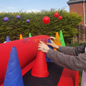 Jeux de défi de carnaval en plein air, balles flottantes, voitures gonflables pour événements d'entreprise et team building - Product Image 3