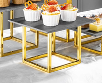 Plateau de présentation de gâteaux et desserts en métal doré pour buffet, table de pâtisserie, stand de restauration pour mariage et décoration d'hôtel