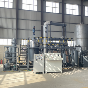 Machine de recyclage de l'huile moteur usagée en lots de 10 à 20 tonnes/jour pour une installation de raffinage de l'huile de base jaune - Product Image 5