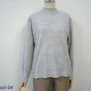 Échantillon de motif de câble à col haut 100% pull en cachemire nouveaux vêtements pour femmes en gros - Product Image 2