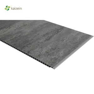 Panneau mural en PVC de 1m de large pour pièce humide Carreau de plafond en forme de bande pour décoration intérieure Imperméable et insonorisé pour salle de bain Marché britannique populaire - Product Image 5