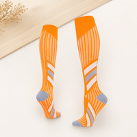 3 Couleurs Tricoté Compression Athletic Tube Sport Fitness Chaussettes Respirant Design Durable Logo Cuff Body pour la Saison d'Hiver