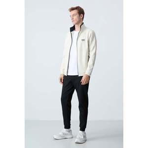 Ensemble de survêtement pour homme Air Jones Hugo beige et noir - Tenue de sport athlétique confortable en deux pièces pour l'entraînement - Product Image 3