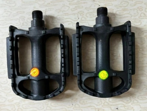 Pedales de Carretera Ultraligeros al por Mayor, Plataforma Antideslizante de Plástico para Pies, Accesorios Estándar para Bicicletas de Montaña, Universales - Product Image 2