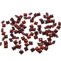 Pierre précieuse synthétique de forme carrée à prix avantageux, grenat rouge, zircone cubique