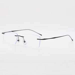 Gafas Ópticas de Titanio Puro para Hombre y Mujer, Modelo 2025, Montura Cuadrada sin Aro, Anti Luz Azul, para Lectura - Product Image 2