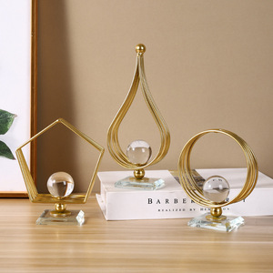 Adorno de bola de cristal de artes místicas, forma geométrica de hierro forjado, decoración para el hogar, sala de estar, oficina, escritorio, estilo moderno y sencillo - Product Image 2