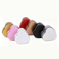 Boîte en fer givrée en forme de cœur pour bagues, bijoux, badges, ou bougies parfumées