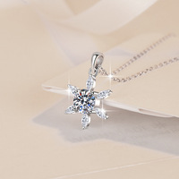 Collana Unisex in Argento S925 con Pendenti a Croce, Occhio di Cavallo, Fiocco di Neve e Stella a Cinque Punte; Moissanite Certificata Colore D da 1 Carato