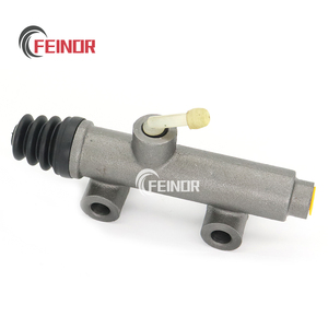 Pièces de <span class=keywords><strong>camion</strong></span> de haute qualité et robustes pour <span class=keywords><strong>camion</strong></span> à benne basculante <span class=keywords><strong>IVECO</strong></span> P/PA KG23017.<span class=keywords><strong>1</strong></span>.<span class=keywords><strong>1</strong></span> 7.18301 42063311 Cylindre maître d'embrayage - Product Image 6