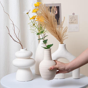 HigSilent <span class=keywords><strong>Wind</strong></span> Ornement Simple Décoration Artistique Cave À Vin Salon Matt Glaze H-Level Brûlé Vase À Fleurs En Céramique - Product Image 3