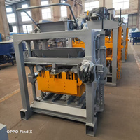 Machine à fabriquer des blocs QT4-35B de haute qualité, machine manuelle de fabrication de blocs creux en ciment et de pavés.