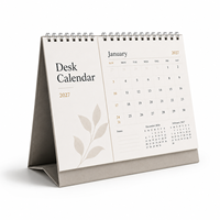 Calendrier de bureau minimaliste 2025 – Couvertures matifiées, bords découpés avec précision, support en carton rigide gris pour bureau moderne à domicile