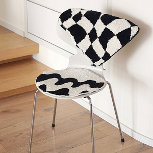 Cojín de asiento a cuadros minimalista moderno, estilo nórdico, poliéster flocado, firmeza media, almohadilla refrescante para silla, para uso en oficina y estudiantes - Product Image 4
