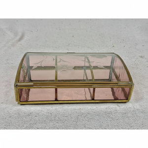 Exquisito Joyero de Metal y Vidrio Elaborado con Atención al Detalle para Almacenamiento y Exhibición Premium en el Hogar - Product Image 1