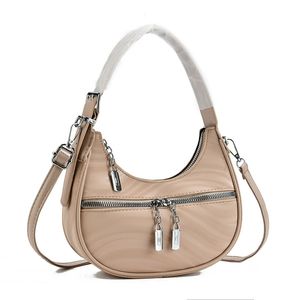 Nouveau style <span class=keywords><strong>Sac</strong></span> <span class=keywords><strong>à</strong></span> <span class=keywords><strong>main</strong></span> de soirée en PU avec fermeture éclair, <span class=keywords><strong>Sac</strong></span> <span class=keywords><strong>à</strong></span> bandoulière tendance de grande valeur, <span class=keywords><strong>Sac</strong></span> <span class=keywords><strong>à</strong></span> <span class=keywords><strong>main</strong></span> croisé léger de grande capacité en forme de croissant - Product Image 5