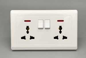 Interrupteur intelligent à double position de type 146, norme britannique, 13A, commande vocale (Google Home pour Alexa), Arabie Saoudite, Malaisie - Product Image 2