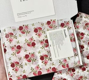 17g <b>Colored</b> Red Rose <b>Tissue</b> <b>Paper</b> Packaging High end Clothing Gift Packaging <b>Paper</b> Customizable Size Logo - Product Image 1