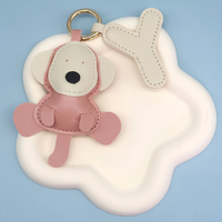 Porte-clés en cuir PU style dessin animé créatif, motif animal, petit singe, breloque de sac, pendentif mignon en coton rembourré à la main, vente en gros