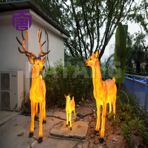 Lámpara de ciervo de resina transparente y fibra de vidrio IP65 personalizada, luz navideña para exteriores, para decoración de parques, césped y jardín. - Product Image 6