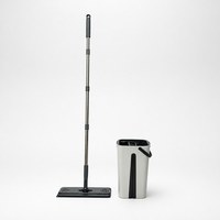 Ensemble serpillière plate auto-essoreuse et seau avec balai raclette, manche télescopique en acier inoxydable, pour lavage et essorage, tampon microfibre, usage domestique