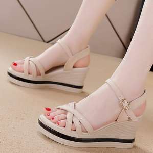 Sandali con Suola Spessa di Alta Qualità per Donne, Novità Estate 2024, Sandali con Tacco Alto a Fascia Singola - Product Image 4