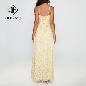 Robe de soirée décontractée de luxe à fleurs personnalisée, robe à bretelles texturée, robe maxi en lin mélangé à du coton de haute qualité - Product Image 4