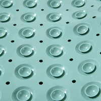 Alfombra de Baño Antideslizante de PVC Fabricada en Fábrica con Masaje para Pies y Drenaje Rápido