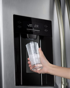 Réfrigérateur de luxe pour usage domestique 556L avec <span class=keywords><strong>distributeur</strong></span> <span class=keywords><strong>d</strong></span>'<span class=keywords><strong>eau</strong></span> <span class=keywords><strong>et</strong></span> machine à glaçons automatique, réfrigérateur à portes côte à côte de haute qualité BCD-606WHI - Product Image 5