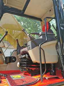 Excavadora Caterpillar 320 Usada, Económica, con Motor Diésel, Tipo Cat Crawler, en Venta - Product Image 2