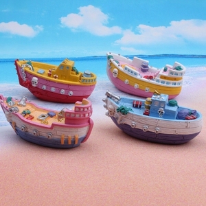 Adornos artesanales mediterráneos Ocean Series Shooting Props Decoración de acuario Resina Pequeño Barco Pirata 9,5 CM - Product Image 4