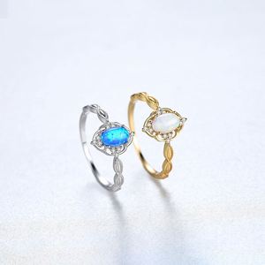 Conjunto de Joyería de Ópalo, Collar, Aretes y Anillo Chapados en Oro de 22k, Diseño Clásico de Flor para Mujer, Joyería Fina para Boda - Product Image 6