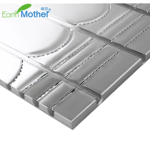 Panneau de chauffage par le sol en XPS laminé avec feuille d'aluminium de 0,1 mm, lignes dentelées uniques, flexible, écologique, moderne, hydronique - Product Image 3