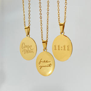 Collier personnalisé pendentif pour femmes gravure Carpe <span class=keywords><strong>Diem</strong></span> 11:11 numéros porte-bonheur en or 18K sans ternissement bijoux personnalisés collier ovale - Product Image 1