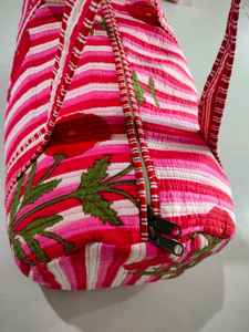 Magnifique sac de voyage de luxe fait main pour le week-end, en coton imprimé en blocs, matelassé, grande capacité, durable, pour le sport, les voyages, la salle de sport, le yoga - Product Image 2