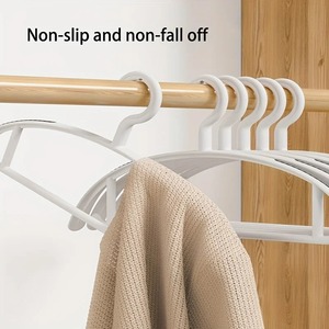 Cintre antidérapant ménager Support de séchage en plastique épais et large, utilisé pour <span class=keywords><strong>accrocher</strong></span> les grossistes de vêtements - Product Image 4