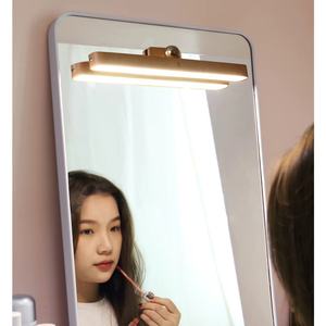 Lampe murale LED rechargeable à 3 niveaux de luminosité, rotative à 180 degrés, lumière d'appoint portable pour miroir, idéale pour l'étude, le maquillage et la salle de bain - Product Image 5