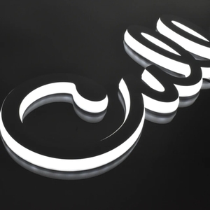 Letrero de Canal de Letras en Acrílico Grabado en Relieve con LED y Tiras LED para Aplicaciones Automotrices, Instalación Personalizada, Montaje con Pernos para Empresas - Product Image 1
