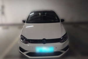 Volkswagen <span class=keywords><strong>Polo</strong></span> 2016 1.4TSI <span class=keywords><strong>GTI</strong></span> Young Sport, Auto Usado de Alto Rendimiento - Product Image 2