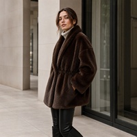 Manteau en fausse fourrure de vison marron foncé pour femme, col châle, taille ajustable avec cordon, coupe ample mi-longue, veste fourrée chaude pour l'hiver