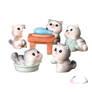 Fairy Tuin Miniatuur Kat Spelen Hars Ambachtelijke Mini Dier Thuis Standbeeld Kawaii Ornament Mos Terrarium Beeldjes Ingemaakte Decor - Product Image 2