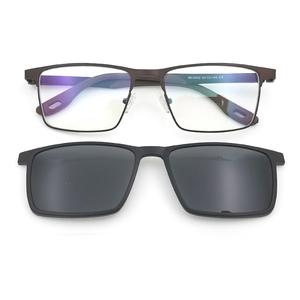 Pretty Outlooks - Monturas de Gafas Cuadradas de Acero Inoxidable con Clip Metálico, Protección Contra la Luz Azul, Unisex, Tendencia de Moda - Product Image 1