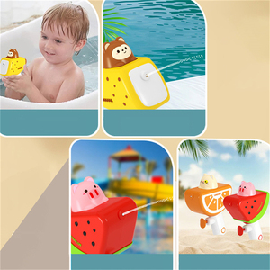 Jouets d'été pour enfants : pistolets à eau en plastique mignons en forme de banane, pastèque et orange pour jeux de plein air - Product Image 4