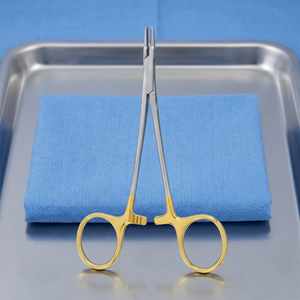 Porte-aiguilles manuels Ryder T.C. Instruments chirurgicaux en acier inoxydable à mâchoires étroites Basis - Product Image 2