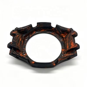 Boîtier en fibre de carbone forgée orange, accessoire de montre léger et durable - Product Image 3