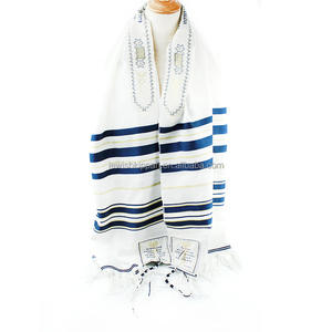 Tallit genuino de Jerusalén con diseños tradicionales, tallit de poliéster de cachemira ultrasuave con bendiciones bordadas - Product Image 3